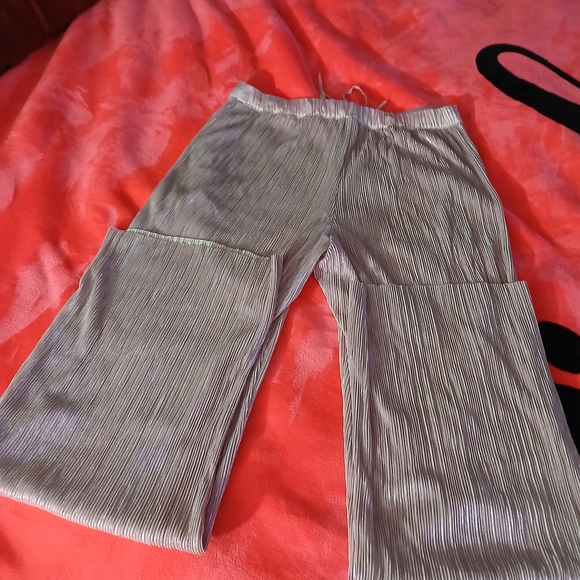 Victoria's Secret Pink Metallic Pajama Pants - Picture 12 of 12